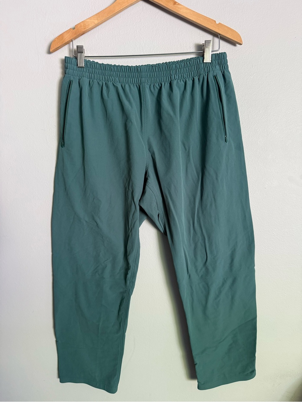 Outdoor Voices Women’s XL Athletic Pants Elastic-Waist Casual Pants in Green